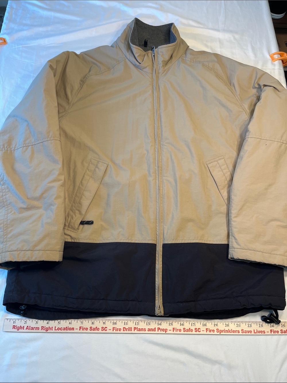 Vintage J.Crew Fleece Lined Jacket Mens Large Tan Navy Full Zip Windbreaker Coat